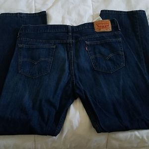 569 Levi's W36 L34